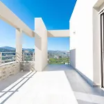 Modern Private Villa With Infinity Pool