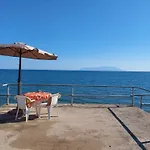 Villa Apostolos