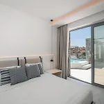 Arcs Suites & Residences