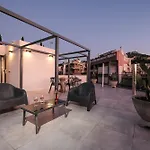 Strefi Hill Suites
