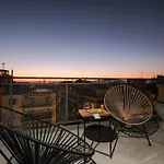 Strefi Hill Suites