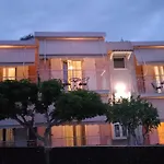 Vicky\'S Guesthouse