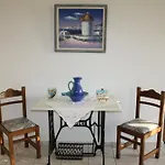 Mina\'S Studios In Naxos Island