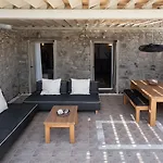 Baos Pool Villas