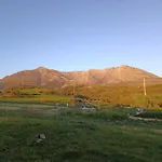 Pezoulia Cottages