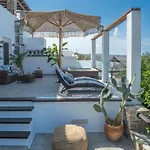 Mythodea Luxury Villa