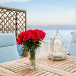 Evi\'S Seafront Hideaway - Petalidi Cozy Nest