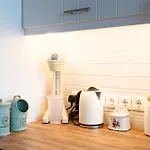 Evi\'S Seafront Hideaway - Petalidi Cozy Nest