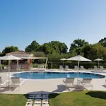 Santos Luxury Apartments