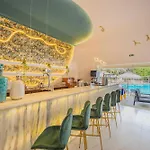 Zoe Hotel, Trypiti Beach Resort & Hive Water Park