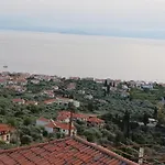 Matas House
