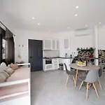 Halari Junior Suite