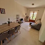 Villa Iliaktida - Private Pool, Garden, Outdoor Kitchen & Bbq