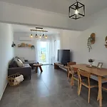 Lana\'S Place