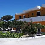 Manolis Studios