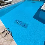 Doroufi Inn