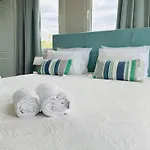 Sea Breeze Apartments Chios
