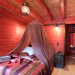 Colours\' Chalet