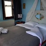 Victoria\'S Country Apartments