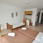 Pennystella Apartments