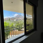 Jo Marinis Rooms
