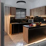 Villa Ventus, 40Sqm Private Pool & Hot Tub!