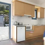 Metaxatos Apartments