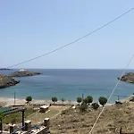 Serensea Bliss, Naousa, Kythnos