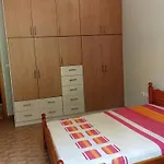 Ar-El House