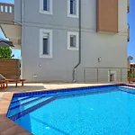 Villa Endless View By Posarellivillas
