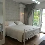 Olive Garden Villas And Apartments