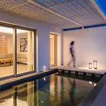 Rochari Hotel