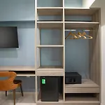 Phidias Piraeus Hotel