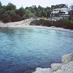 Beautiful Apartment In Porto Heli Ermioni With Wifi