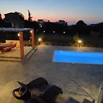 Eglina Villa\'S