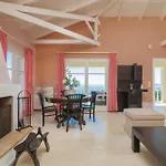 Armyra Villas