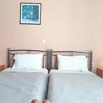 Casa De Blue Studios
