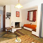Villa Enallaxis