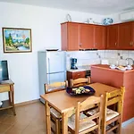 Anatoli Villa