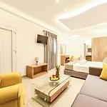 Queen Boutique Suites