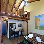 Chalet Lithos