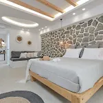 Naxos Finest Hotel & Villas