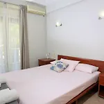 Chrispy Apartments
