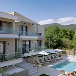 Arodo Suites