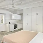 Vlia Mar Myconian Residences