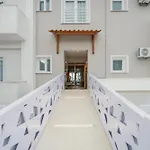 Anna Beach Suites
