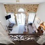 Petrakis Home