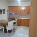 Elle Apartment 2 By Alp Hospitality Services