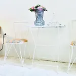Guestroom By Gisterna