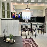 Bratis House Arkoudi